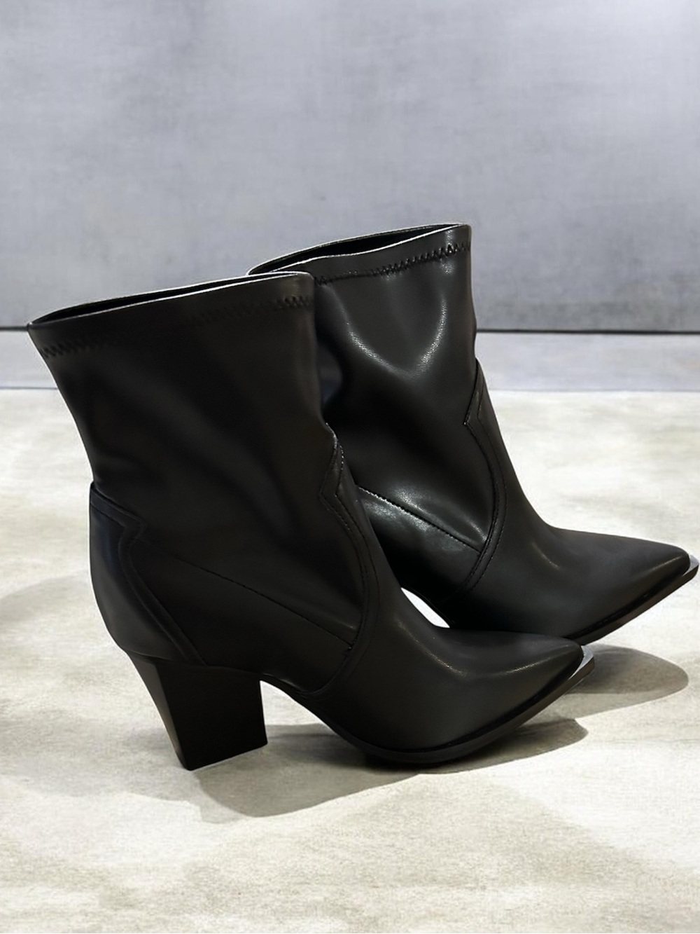 MIA Rachell Black Pointed-Toe Mid-Calf Heeled Booties-NWT Size 10